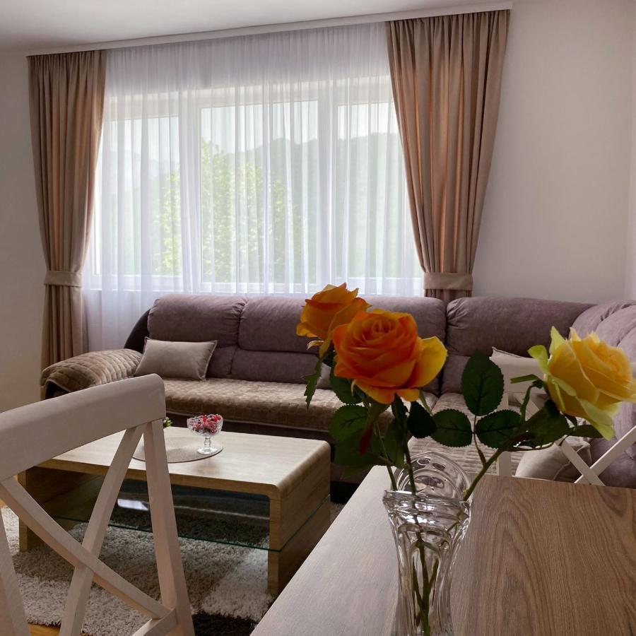 Apartment Varezic 플루지네 외부 사진