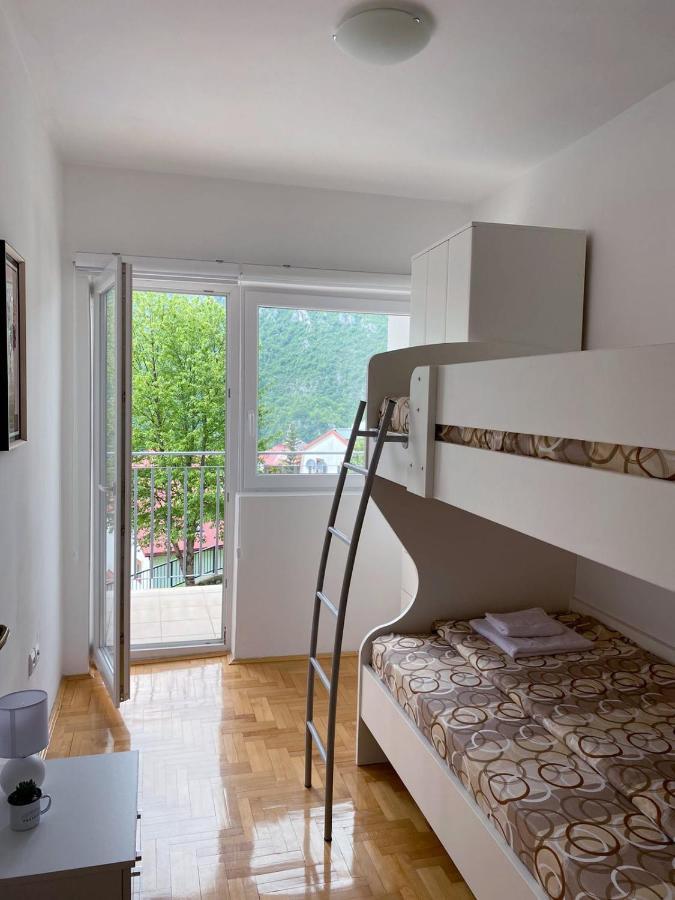 Apartment Varezic 플루지네 외부 사진